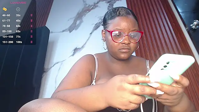 Kim Browns online show from 06.25.26