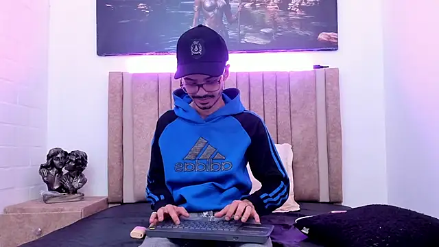 Timothe Evans online show from 01.07.26