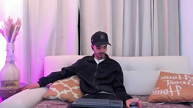 Timothe Evans online show from 02.01.26