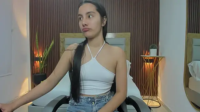 Snapshot of kaitt_ chatting on 03.10.26 kaitt online show from 03.10.26