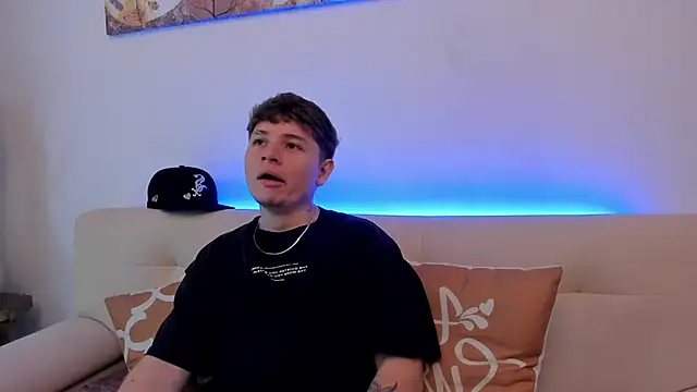 Leoo Miller online show from 10.24.25