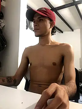 santyrestrepo online show from 10.07.25