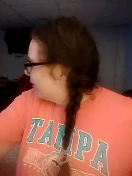 Snapshot of Lauren2012ss chatting on 10.16.25 Lauren2012ss online show from 10.16.25