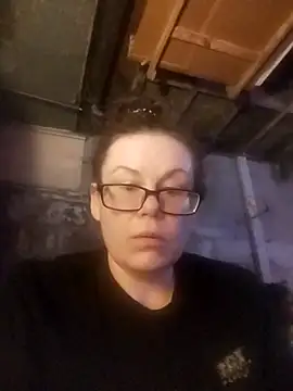 Snapshot of Lauren2012ss chatting on 10.19.25 Lauren2012ss online show from 10.19.25