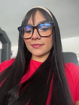AlannaDollx online show from 05.02.26