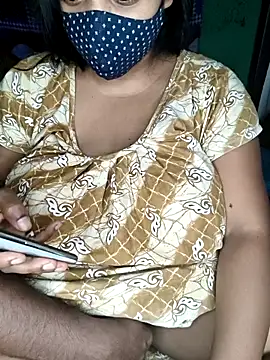 Snapshot of Shiyalsen chatting on 10.16.25 Shiyalsen online show from 10.16.25