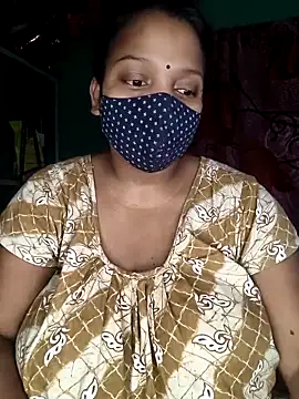 Snapshot of Shiyalsen chatting on 11.18.25 Shiyalsen online show from 11.18.25