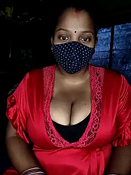 Snapshot of Shiyalsen chatting on 12.18.25 Shiyalsen online show from 12.18.25