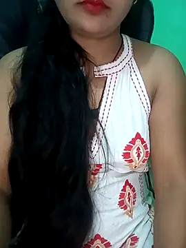 Snapshot of Rashmi_011 chatting on 10.12.25 Rashmi 011 online show from 10.12.25