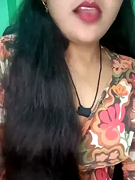 Snapshot of Rashmi_011 chatting on 10.28.25 Rashmi 011 online show from 10.28.25