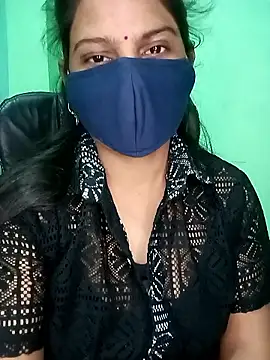 Snapshot of Rashmi_011 chatting on 01.13.26 Rashmi 011 online show from 01.13.26