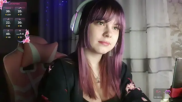 Snapshot of KristiBloom chatting on 02.28.26 KristiBloom online show from 02.28.26