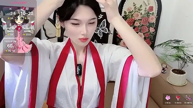 Snapshot of T-TeaR chatting on 05.24.26 T-TeaR online show from 05.24.26
