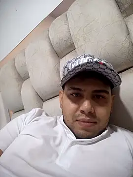 Snapshot of Martinandres777 chatting on 10.26.25 Martinandres777 online show from 10.26.25