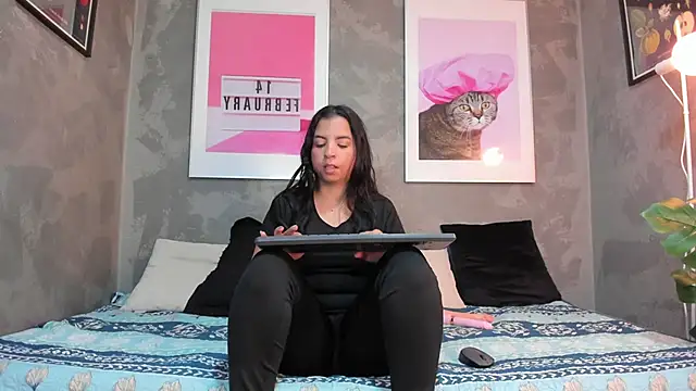 MiaNyxara dh online show from 10.27.25