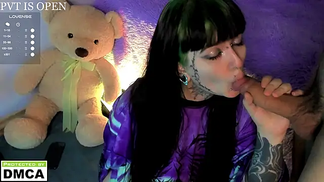 Snapshot of g4tito chatting on 02.02.26 g4tito online show from 02.02.26