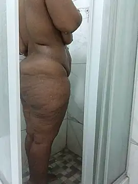 Bigboobsbooty online show from 11.23.25