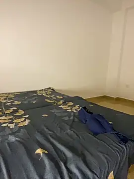 Snapshot of Monica__Bellucci__ chatting on 12.05.25 Monica Bellucci online show from 12.05.25