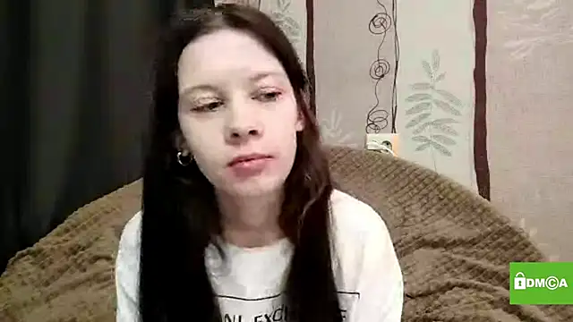 Snapshot of babylilcute chatting on 10.07.25 babylilcute online show from 10.07.25