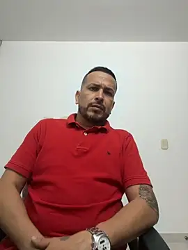 Snapshot of JX7NOVA chatting on 11.15.25 JX7NOVA online show from 11.15.25