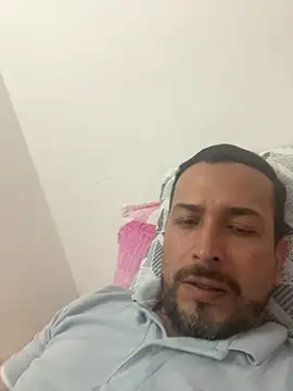 Snapshot of JX7NOVA chatting on 02.14.26 JX7NOVA online show from 02.14.26