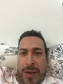 Snapshot of JX7NOVA chatting on 03.19.26 JX7NOVA online show from 03.19.26