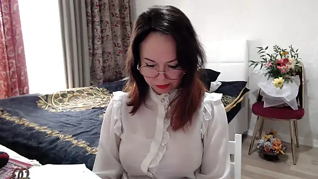 Arisa5000 online show from 02.25.26