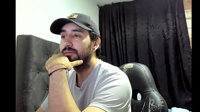 coolfriki online show from 11.14.25