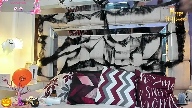 Gaiaxxx online show from 10.28.25