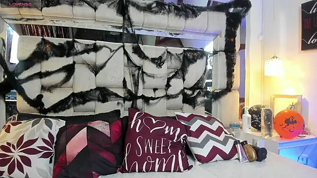 Gaiaxxx online show from 10.29.25