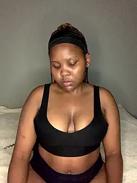 Snapshot of Scarlettxx21 chatting on 01.13.26 Scarlettxx21 online show from 01.13.26