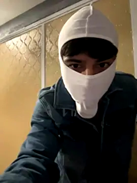 lain213 online show from 10.24.25