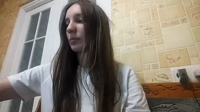 AdelaideParslow online show from 10.19.25