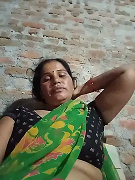 Snapshot of Nm_sanjna chatting on 07.11.26 Nm sanjna online show from 07.11.26