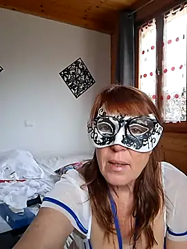 Snapshot of Pimentine chatting on 02.19.26 Pimentine online show from 02.19.26