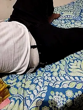 Snapshot of TanjiroCamadoo chatting on 10.30.25 TanjiroCamadoo online show from 10.30.25