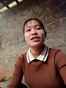 Snapshot of Young_vietnamese chatting on 10.07.25 Young vietnamese online show from 10.07.25