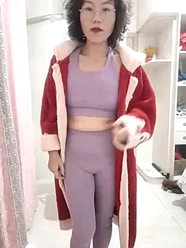 nini10052025 online show from 11.18.25