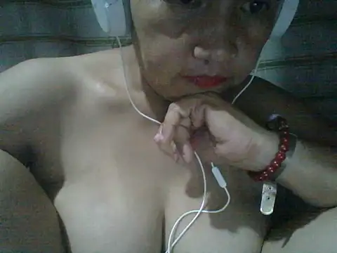 xxxsuckyourdick4u online show from 04.13.26