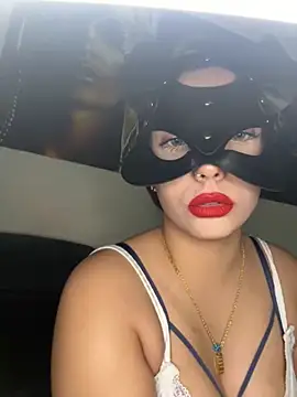 Snapshot of Teengirlmiaa chatting on 11.25.25 Teengirlmiaa online show from 11.25.25