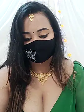 Snapshot of Beauty_Queen_Soniya chatting on 02.10.26 Beauty Queen Soniya online show from 02.10.26