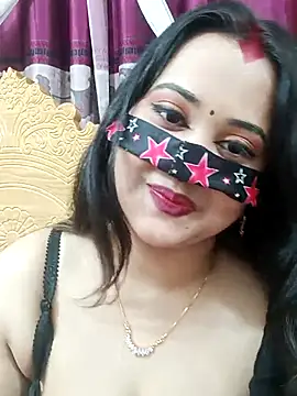 Snapshot of Beauty_Queen_Soniya chatting on 02.24.26 Beauty Queen Soniya online show from 02.24.26