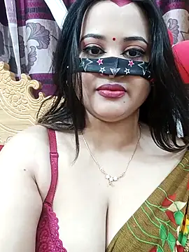Snapshot of Beauty_Queen_Soniya chatting on 02.26.26 Beauty Queen Soniya online show from 02.26.26