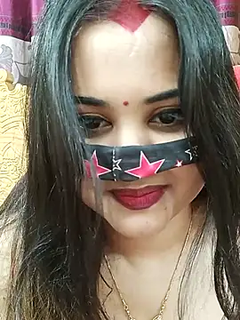 Snapshot of Beauty_Queen_Soniya chatting on 02.28.26 Beauty Queen Soniya online show from 02.28.26