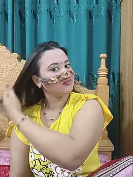 Snapshot of Beauty_Queen_Soniya chatting on 06.07.26 Beauty Queen Soniya online show from 06.07.26