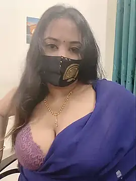Snapshot of Beauty_Queen_Soniya chatting on 07.07.26 Beauty Queen Soniya online show from 07.07.26