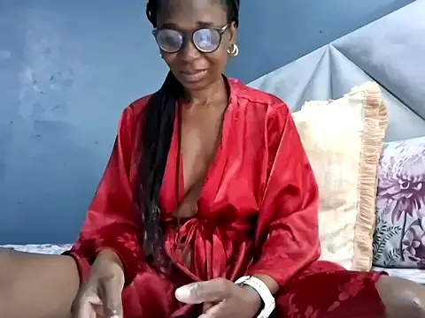 Snapshot of NaughtyCouga chatting on 06.17.26 NaughtyCouga online show from 06.17.26