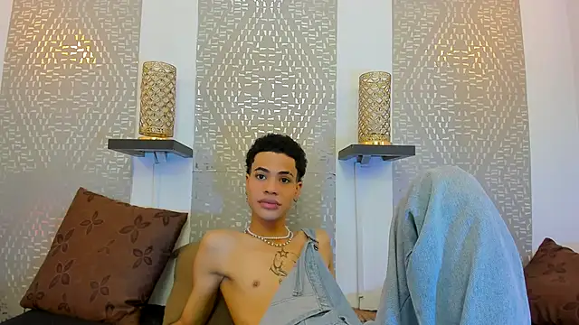 Snapshot of JacobBlackwell_ chatting on 10.20.25 JacobBlackwell online show from 10.20.25