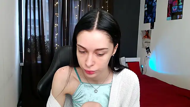 ariel is on vacation online show from 10.23.25