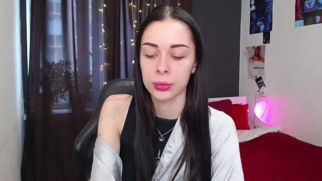 ariel is on vacation online show from 11.12.25